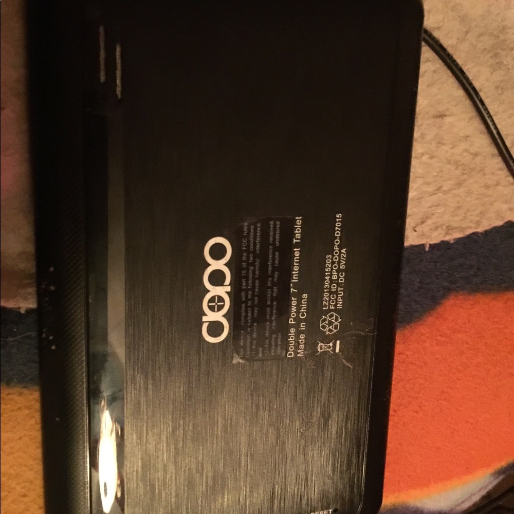 Two android tablets - Picture 4 of 4